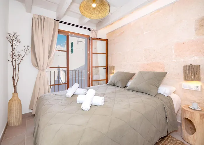 מלון Ses Sis Roses